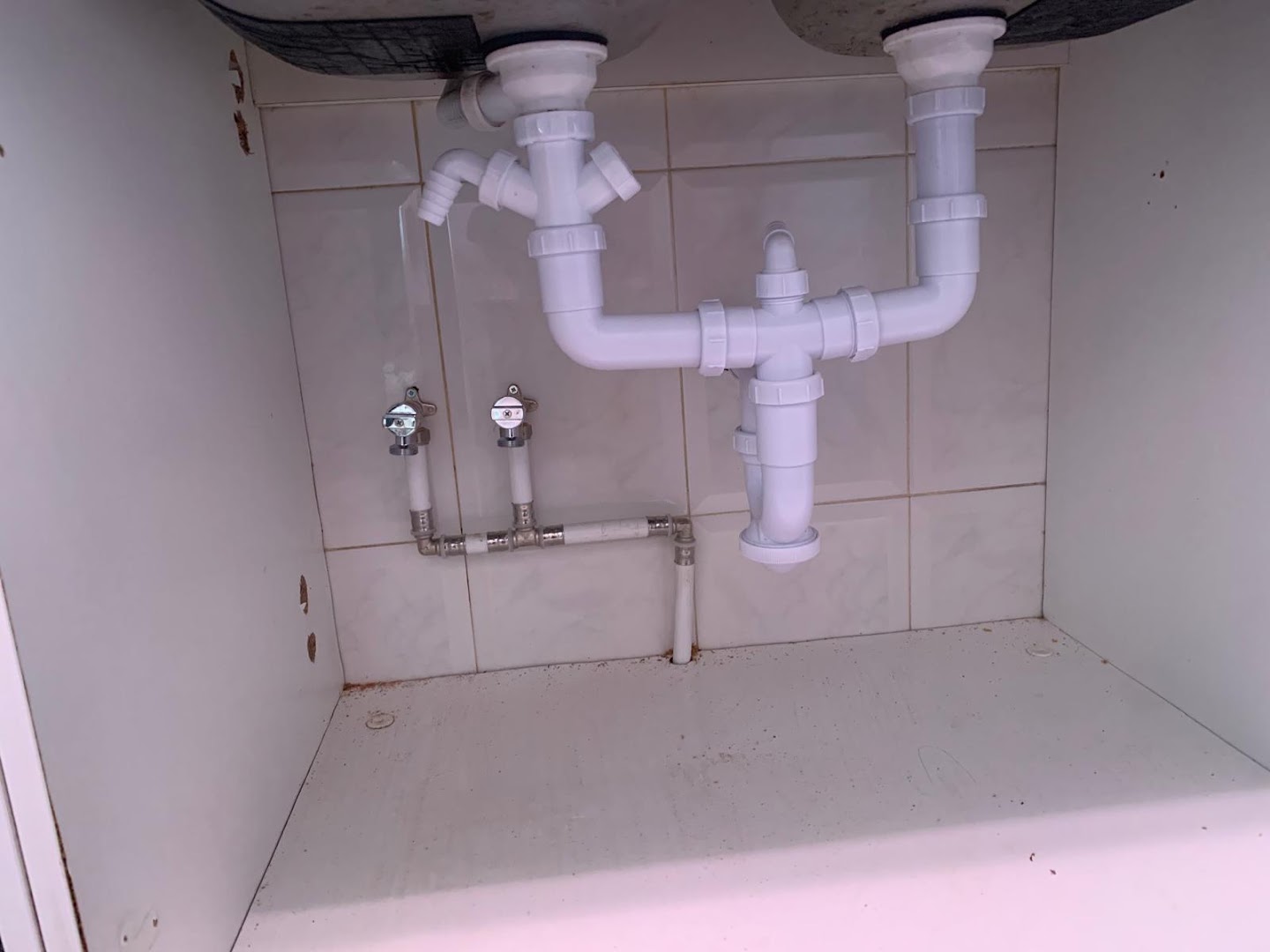Fontanero Y Electricista De Urgencias 24H — Fotos 6