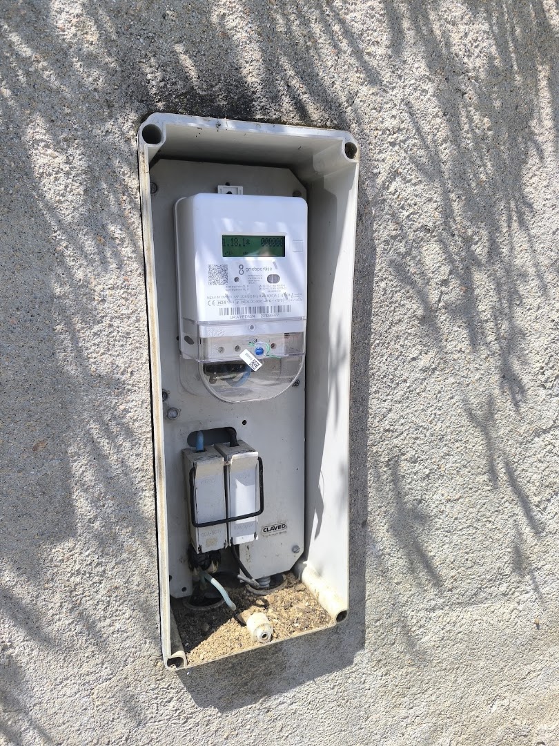 Fontanero Y Electricista De Urgencias 24H — Fotos 1